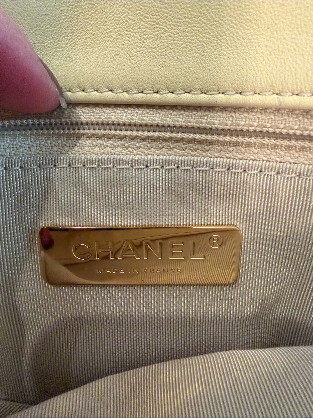CHANEL 19 Lambskin Shoulder Bag with two tone Chain